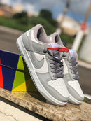 Sb Dunk Low Cinza e Branco