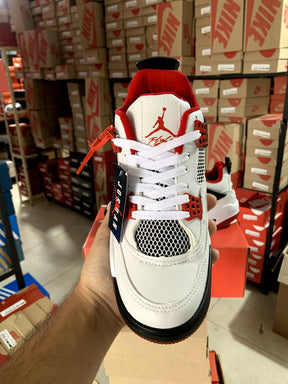 Air Jordan 4 - Fire Red