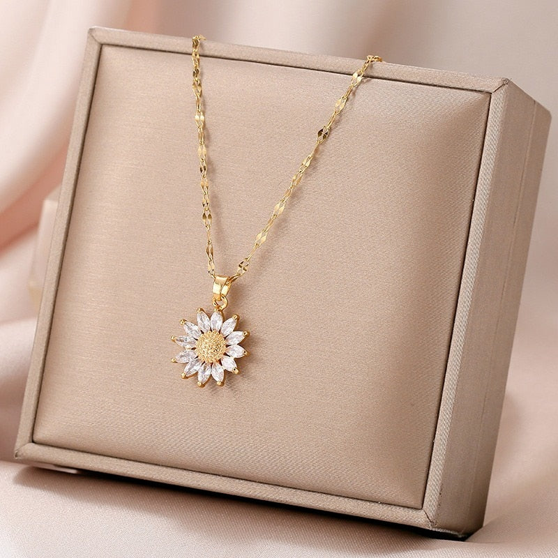 Colar de Girassol Banhado a Ouro 18K