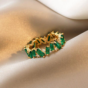 Anel de Esmeralda Coroado 18K