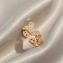 Anel Celeste de Cristais 18K