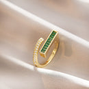 Anel Verdiana Esmeralda e Banhado 18K