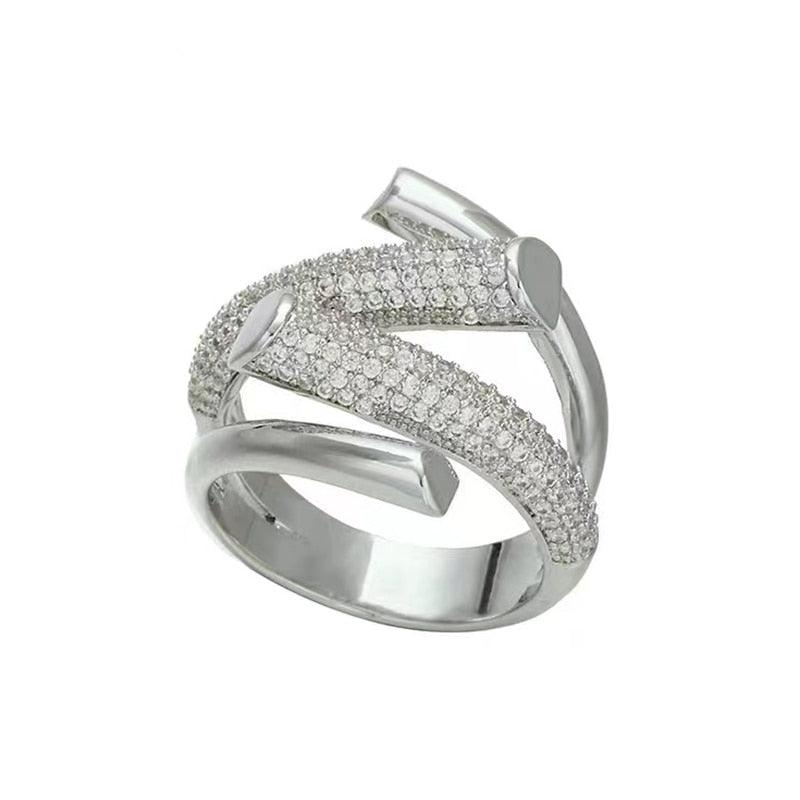 Anel Involt Cravejado e Banhado 18K