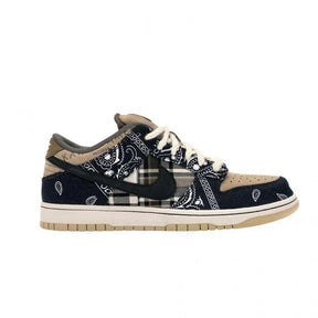 SB Dunk Low Travis Scott