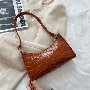 Bolsa de Ombro Feminina em Couro Ecológico
