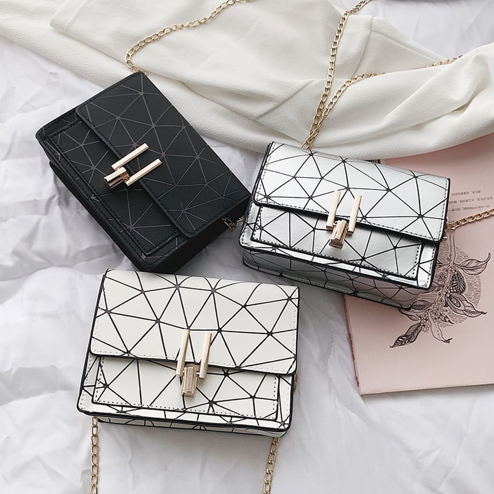 Bolsa de Ombro Feminina Pequena Camille Berny