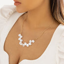 Colar de Pérolas Bruta Banhado a Ouro