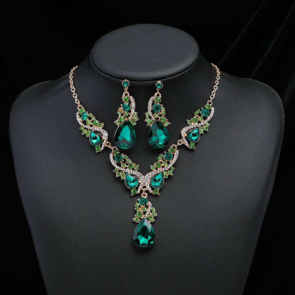 Conjunto de Colar e Brincos Cristal Luxo