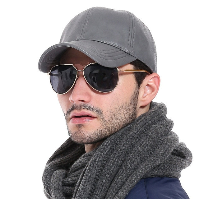 Boné de Couro Biker